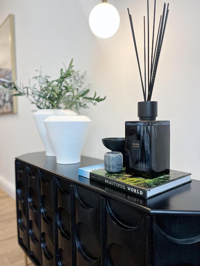 Todmorden Town Centre Apartment Buitenkant foto